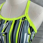 Nike Performance Poly Women's One Piece NWT Swimsuit 34/WMS 8 Photo 1