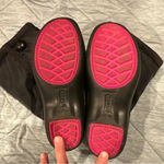 Crocs  WOMENS SNOW BOOTS
SIZE 6W WEAR ONES VERY GOOD
CONDITION BLACK Photo 7