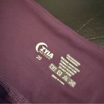 Zyia  Active Purple capri Leggings Photo 2
