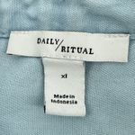 DAILY RITUAL Women's XL Light Blue Chambray Button Down Long Sleeve Shirt Photo 5