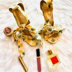 Viral Pineapple Heels Yellow Size 9 Photo 2