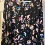 Finn & Grace  flowered blouse size L Photo 0