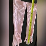 1950s Pink Nylon Knit Shirred Gloves, Size S Photo 6