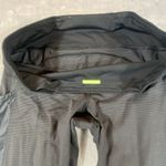 Lululemon Leggings Capri Pants 8 Black Foil Sides‎ Yoga Running Dance Textured Photo 6