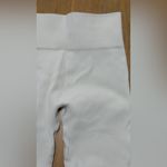 White Ribbed Leggings Photo 1