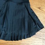 GapFit Pleated Exercise Tennis Golf Black Skort Women’s Size M Photo 4