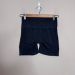 Alphalete  Amplify Bike Shorts Photo 2