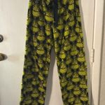 Dr. Seuss  Grinch Pajamas Green/Black S Cozycore Kidcore Whimsy Dopamine Comfy Photo 3