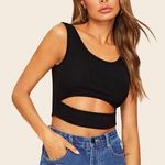 SheIn black cropped top Photo 0