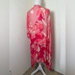 Lightweight Floral Monochrome Kimono. NEW‎ Red Size undefined Photo 4