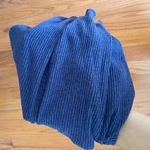 Forever 21 NEVER WORN sweater top Photo 3