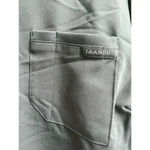 Jaanuu ‎ Women's 2-Pocket Tuck-in Scrub Top Photo 8