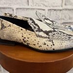 Vince Camuto NWOT Jeydeya snakeskin round toe loafer slip on shoes 6.5 Photo 2