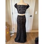 La Femme  Black Lace Beaded Off Shoulder Crop Top Mermaid Skirt Set Size 4 Photo 2