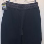 Nike NWT Tech Pack Black Capri Sweats Zip Up Legs Pockets Sweatpants Photo 7