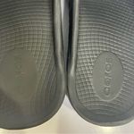 Oofos ooahh slides recovery shoes black comfort Shoes unisex sizing women’s 7 Photo 5