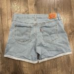 Levi's ' Women's Denim Jean Shorts Size 31 Mid Length Zip Fly Cuffed Light Wash Photo 9