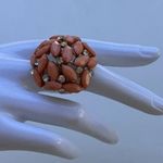 Vintage Gold Tone Coral Pink Peach Lucite Cabochon Ring stones Women’s Sz 8” Photo 13