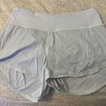 Lululemon Speed Up Shorts Photo 0