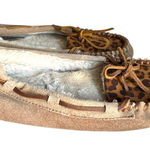 Minnetonka Womens Buckle Leopard Sally Moccasin Leather Slippers - Sz 7 Photo 0