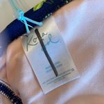 Kona Sol  bikini top. NWT. Hawaiian theme.  Size Small. Adjustable straps. Photo 3