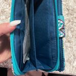 Vera Bradley  wallet Photo 5