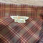 Royal Robbins  Performance Flannel Plaid Button Down Shirt Women’s Medium Outdoor Photo 2