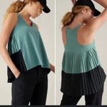 Athleta READ Swing Forward Pleated Tank Top Small Deep Ocean Teal Black Relaxed Photo 1