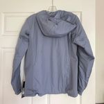 Arcteryx ATOM HOODED INSULATED JACKET WOMEN'S color in stratus size S NWT Photo 1