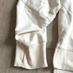 All In Motion  Women’s Ivory Marbled Crewneck Size XL Photo 4