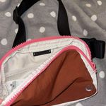 Lululemon Everywhere Belt Bag Photo 0