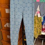 LuLaRoe NWOT Leggings Blue Cream Floral Mandala OS One Size (2-10) Photo 0