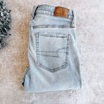 American Eagle Light Wash Distressed High Rise Jegging Size 2 Photo 1
