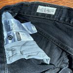 Levi's  501, size 28 black jean‎ shorts Photo 2