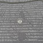 Lululemon  swiftly gray long‎ sleeve 6 floral Photo 3