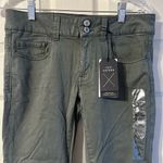 American Eagle NWT Outfitters Green Cropped Jean Classic Style AEO Sateen 6 Photo 3