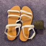 Forever 21 Sandals Photo 0