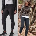 Athleta Womens High-Rise Pull-On Lined Headlands Hybrid Trek Jogger Black Size 0 Photo 2