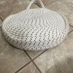 La Regale  Round Rope Bag Circle Tote Bag‎ White speckled Accents woven NWT Photo 3