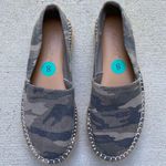 Splendid  Laney Platform Espadrille Slip On Loafer Sneakers Sage Camo size 8 Photo 0