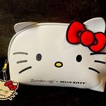 Hello Kitty NWT  Crème Shop Makeup | Cosmetic Bag Photo 0