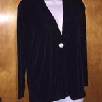 Black Units Shirt Photo 3