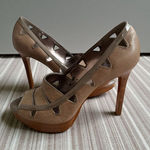 Calvin Klein  Taupe Tan Leather Platform Heels Size 7 Photo 0