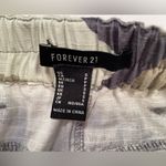 Forever 21 , camo Mini skirt, green tones, size small Photo 2