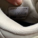 Under Armour  Women's Flow Breakthru 5 Lux Basketball Shoes Size 6 Sneaker Photo 4