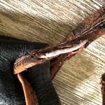 Vintage Moroccan brown and black leather bucket bag Photo 9