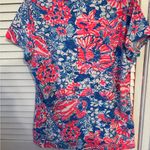Lilly Pulitzer  Michele V-neck Tee Shirt Bay Blue Pop Pop size xl Photo 2