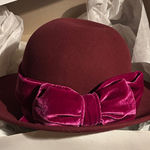 None Elegant Burgundy Hat with Velvet Bow Photo 0