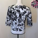 Coldwater Creek black & white floral petite 3/4 sleeve button Down blazer Photo 4