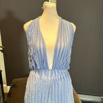 Women’s Blue V Photo 1